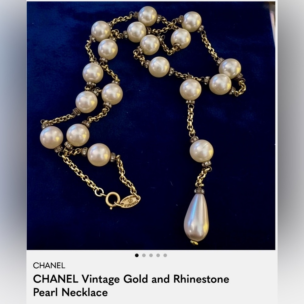 *RARE* Authentic CHANEL VTG Classic Pearl & Crystal Gold-tone Chain